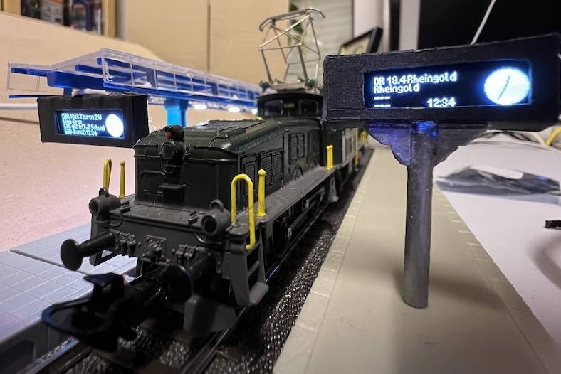 ba_bahnsteig_von_vorne.jpg ba_bahnsteig_von_vorne.jpg