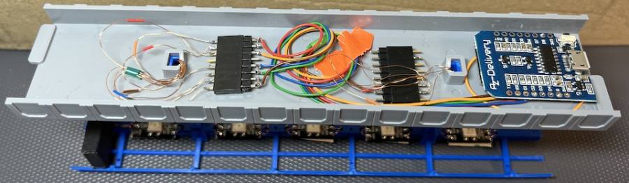 ba_bahnsteig_von_unten.jpg ba_bahnsteig_von_unten.jpg